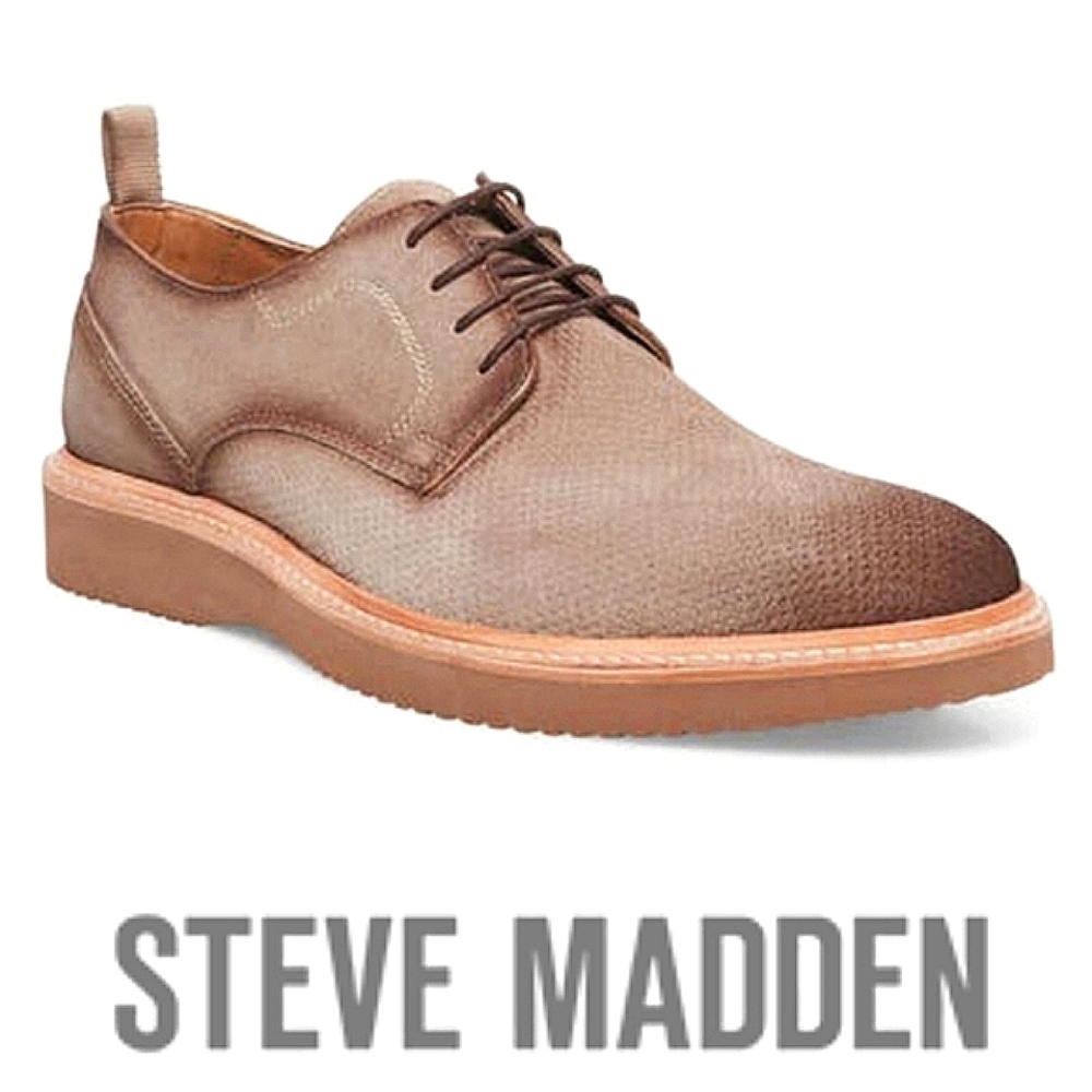 Steve Madden Voyagee Suede Shoe
